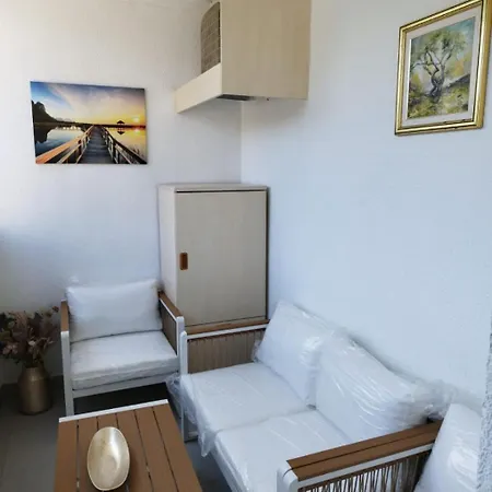 Apartment Bosiljka - Comfortable Split